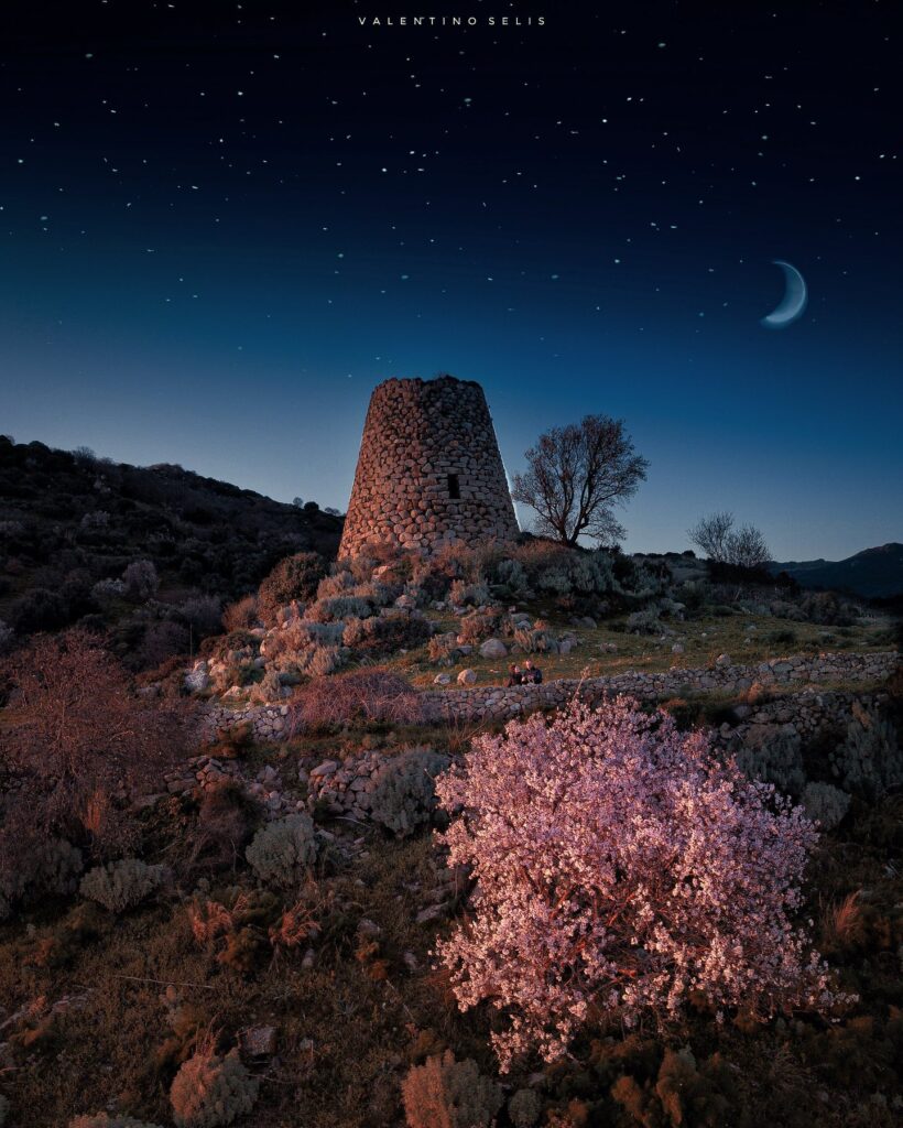 10 l: Nuraghe Orolio o Madrone - Silanus