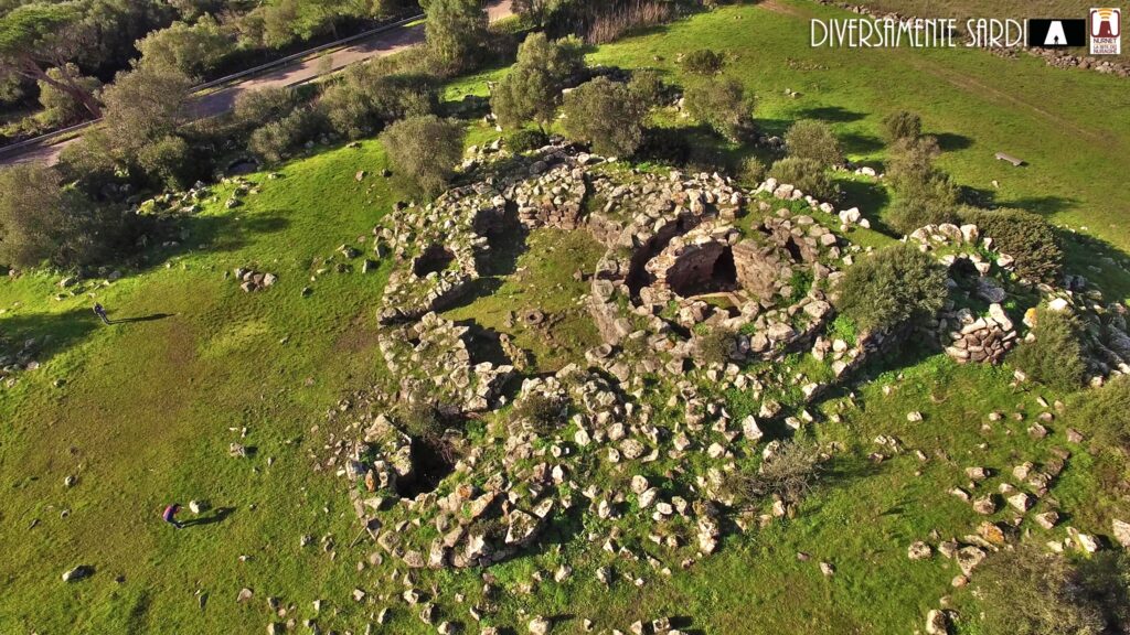 Der Nuraghe Sa Domu Beccia in Uras