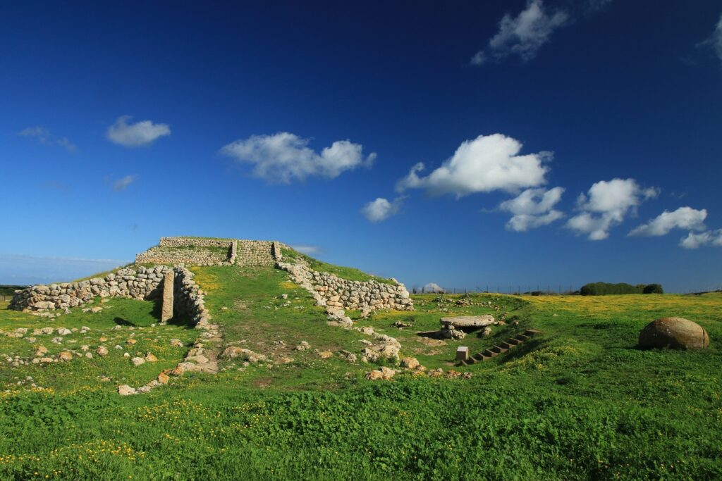 Die Entdeckung von Monte d'Accoddi - Sassari