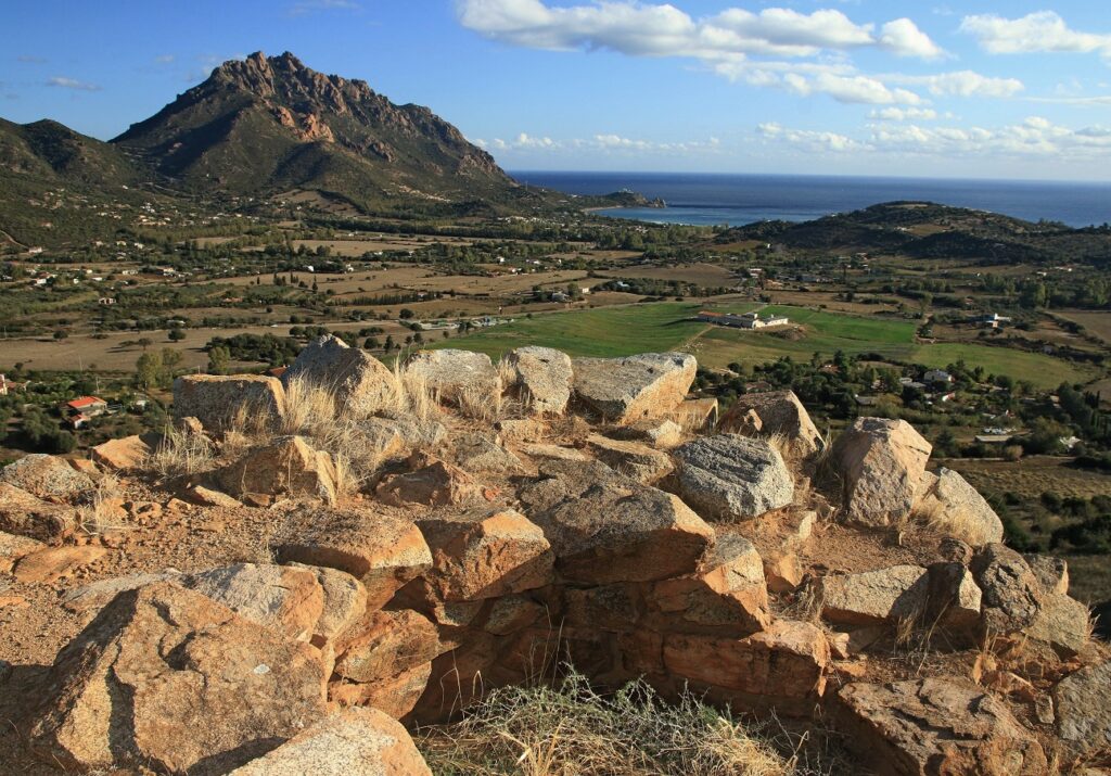 Il nuraghe Longu di Tertenia