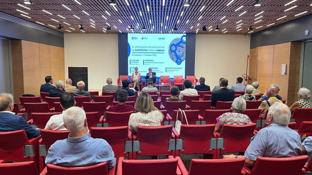 NURAGHI: AL VIA IL CICLO DI “INCONTRI AUTUNNALI” E IL PROGETTO “VISTI DA VICINO”