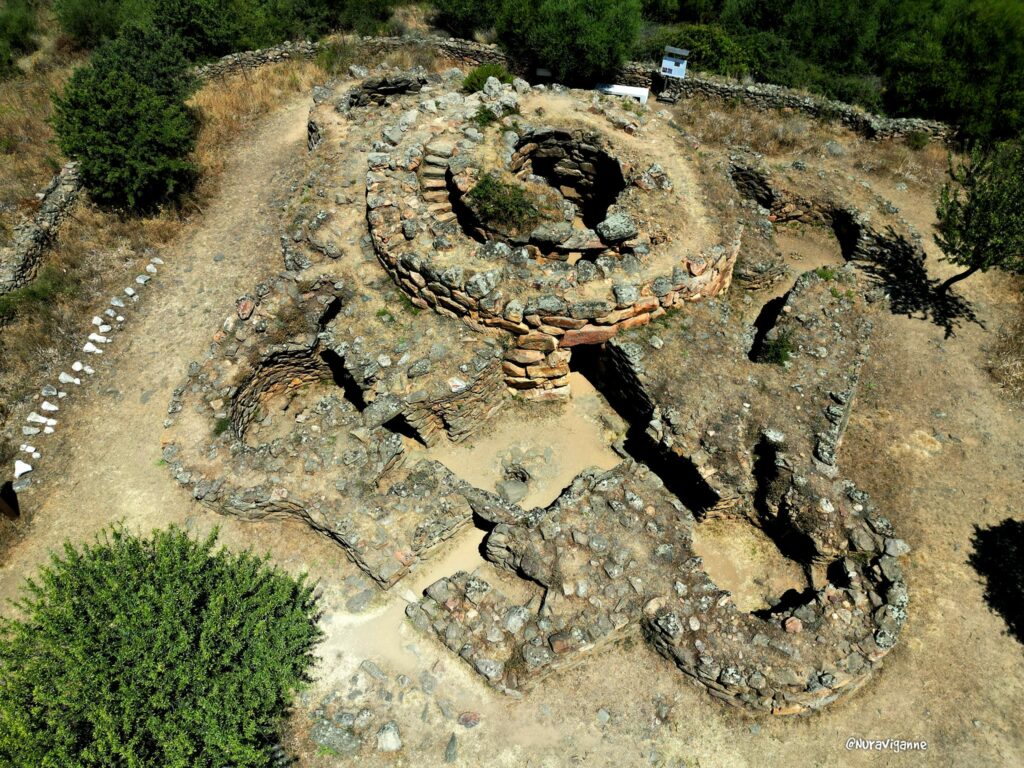 Il nuraghe San Pietro a Torpè