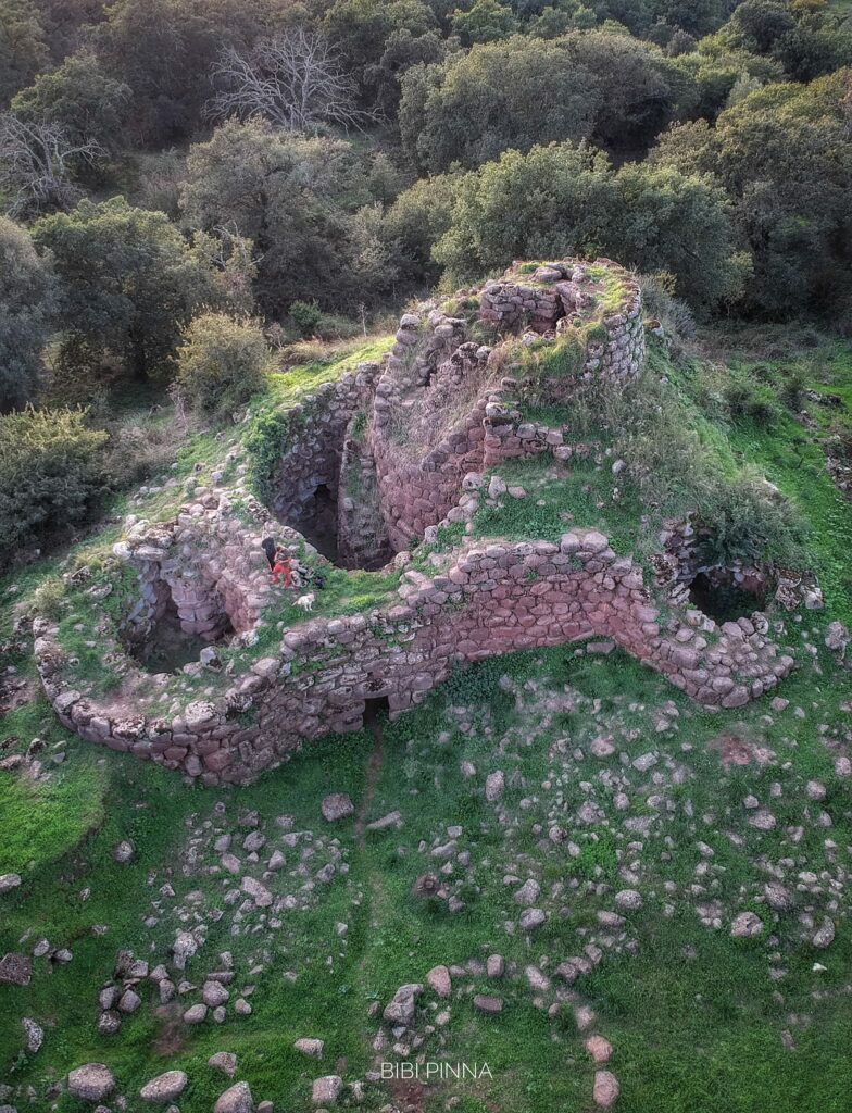 Il nuraghe Lugherras a Paulilatino